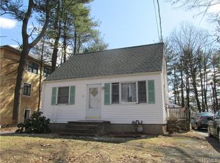 91 Grove St, Monsey, NY 10952
