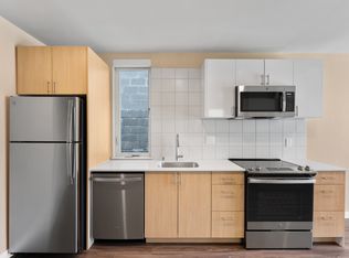 3623 Fremont Ave N #2W, Seattle, WA 98103