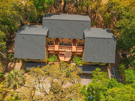 3rd image of 344 Sea Cloud Cir