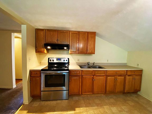5th image of 2208 Stuarts Draft Hwy APT 201