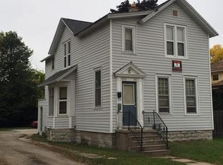 821 Wright St, Oshkosh, WI 54901