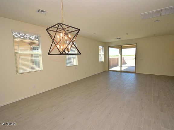 5th image of 10736 Embrey Dr