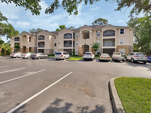 940 Village Trl, Port Orange, FL