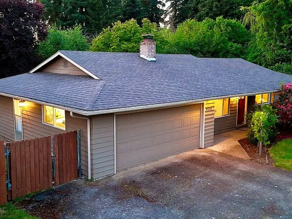 9206 NE 53rd St, Vancouver, WA 98662