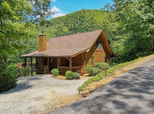 481 Top O Pinnacle Dr, Clayton, GA 30525