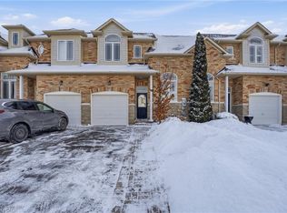 115 Benziger Ln, Hamilton, ON L8E 6G5