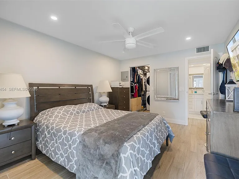 72 Monaco Ct #72-B — Photo 18