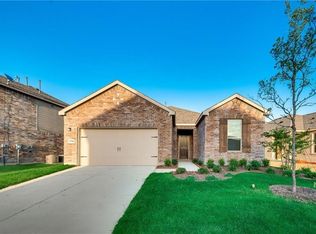 2708 Ryder Ln, Aubrey, TX 76227