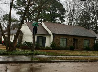 2042 Stafford Park Ln, Germantown, TN 38139