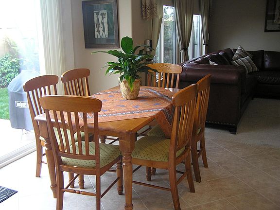 Lovely Dining Room & Liv. Room