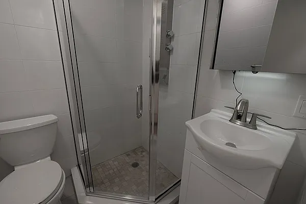 Rented by Aether Property Group | media 7