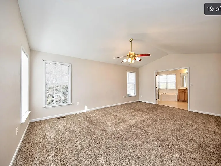 1017 W Viking Ct — Photo 17