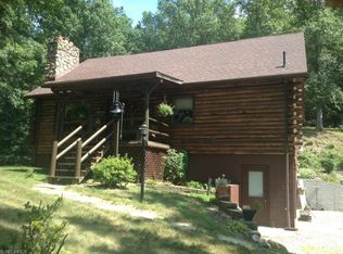 7198 Deersville Avenue Ext SE, Uhrichsville, OH 44683