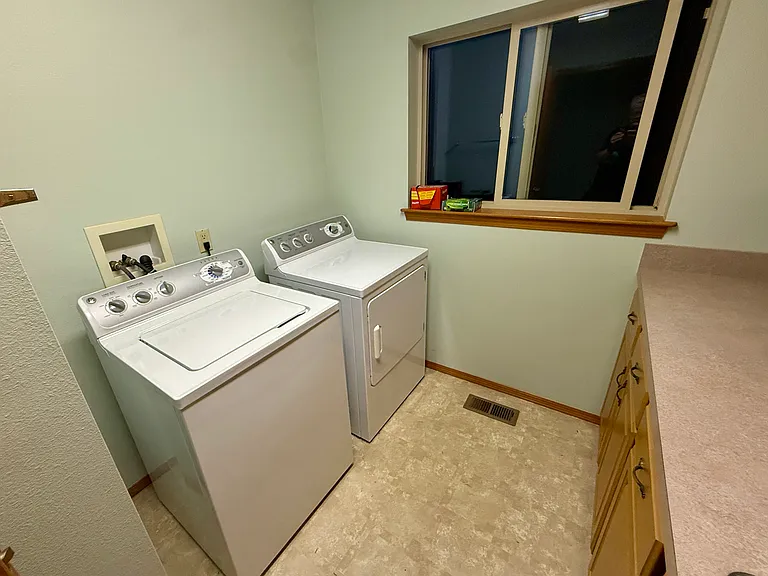 17455 Deer Park Dr — Photo 12