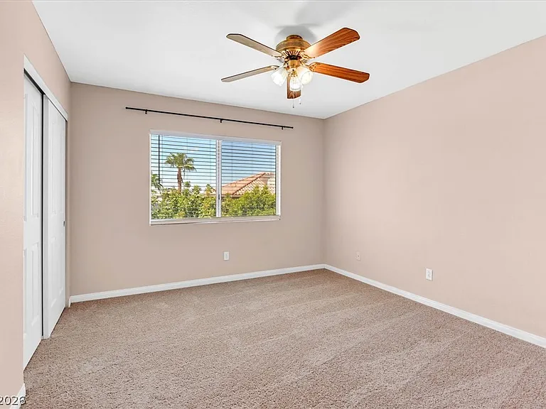 2704 Timber Crossing Ct — Photo 25