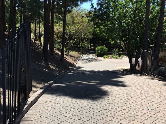 3rd image of 13941 Observatory Dr