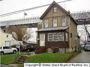 25 Morningstar Rd, Staten Island, NY 10303