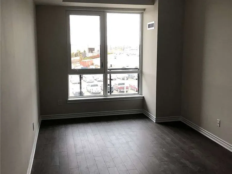 150 Oak Park Blvd E #312 — Photo 9