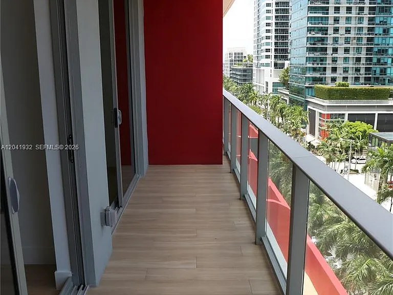 90 NE 32nd St #802 — Photo 13