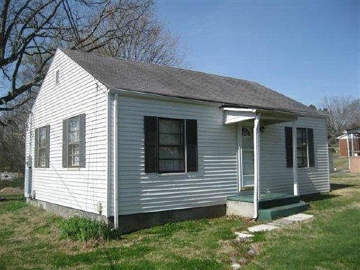 2nd image of 228 Fairview School Cir