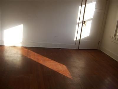 4th image of 49 Pinehurst Ave