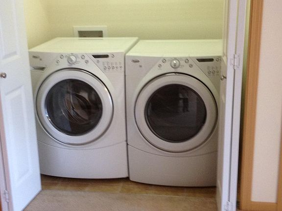5th image of 6018 Illinois Ln SE Unit C