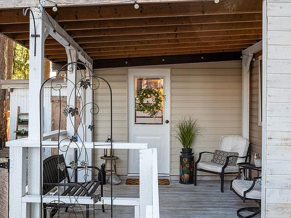 3rd image of 3560 Hallberg Rd #62