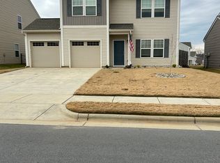 175 Hidden Lakes Rd, Statesville, NC 28677