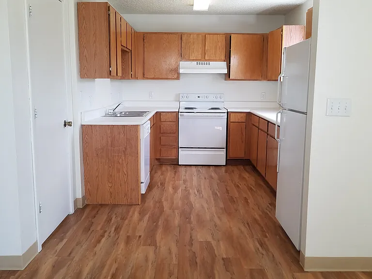 Cottonwood Estates — Photo 25