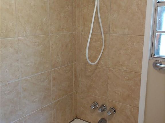 5th image of 7161 Spanish Trl #B
