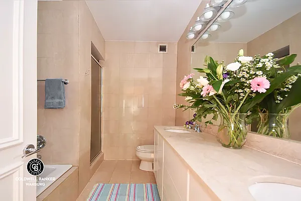 Sold by Coldwell Banker Warburg | media 8