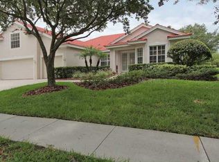 18008 Forest Retreat Ln, Tampa, FL 33647