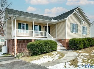 112 Saint Charles Pl, Aylett, VA 23009