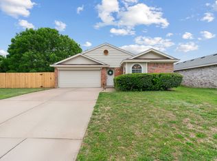 1401 Nicole Way, Burleson, TX 76028