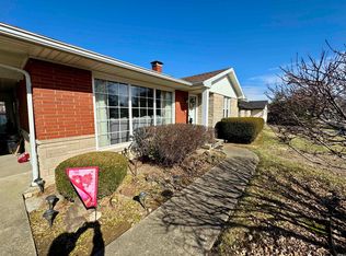 306 Reyling Dr, Jasper, IN 47546