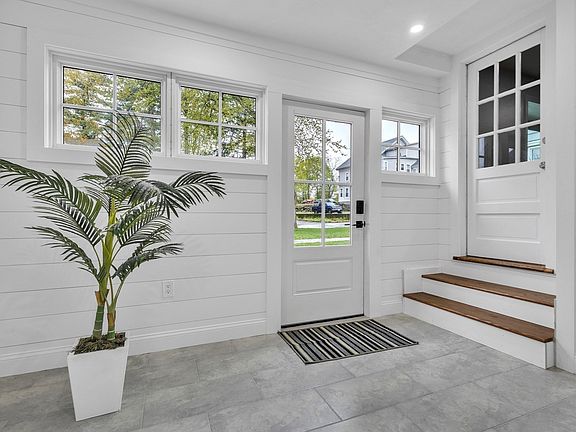5th image of 7 Corey Rd