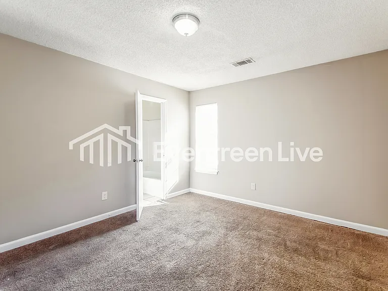 2724 Van Der Veer Dr — Photo 12