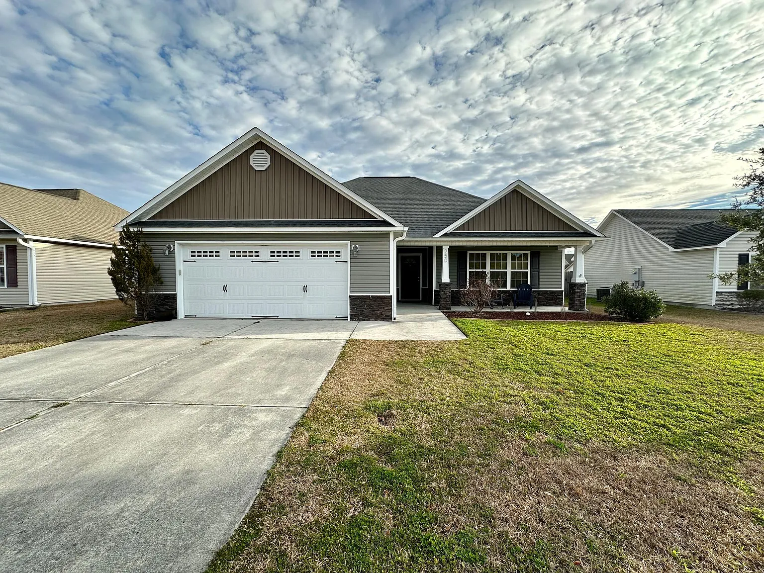 3 bed, 1538 sqft, $1,800 — Photo 1