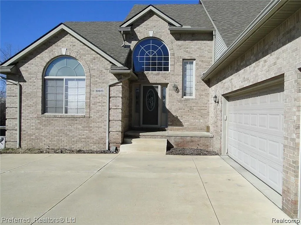 20823 Gill Rd photo 1