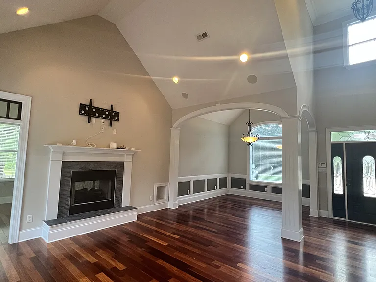 267 Carolina Way — Photo 4
