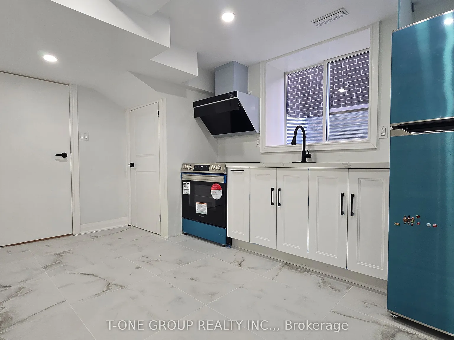 1 bed, $1,100 — Photo 4