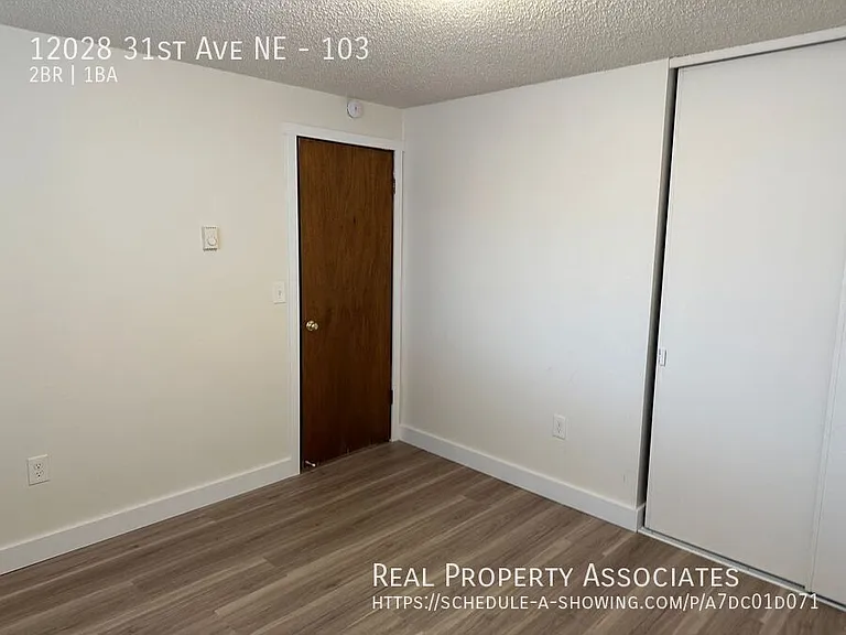 12028 31st Ave NE #103 — Photo 9