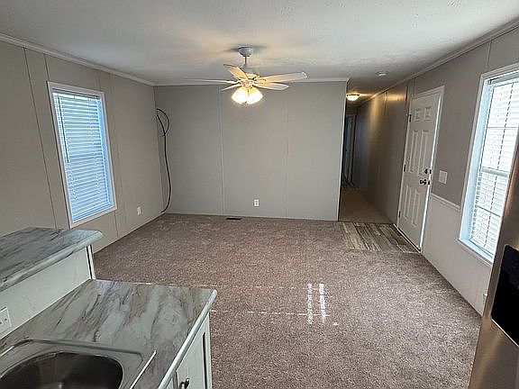 5th image of 247 Woodland Trails Dr