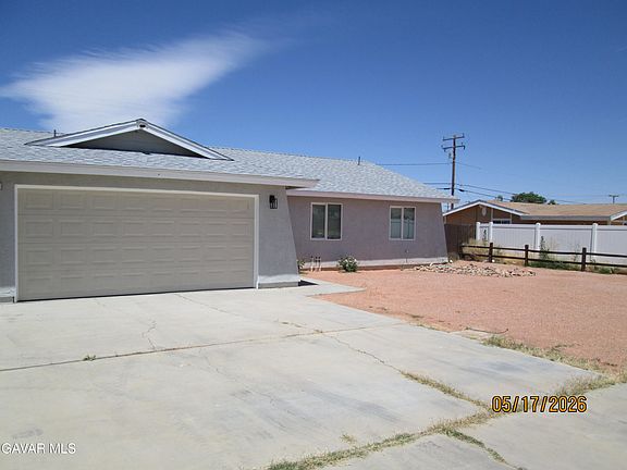 3rd image of 8871 Aspen Ave