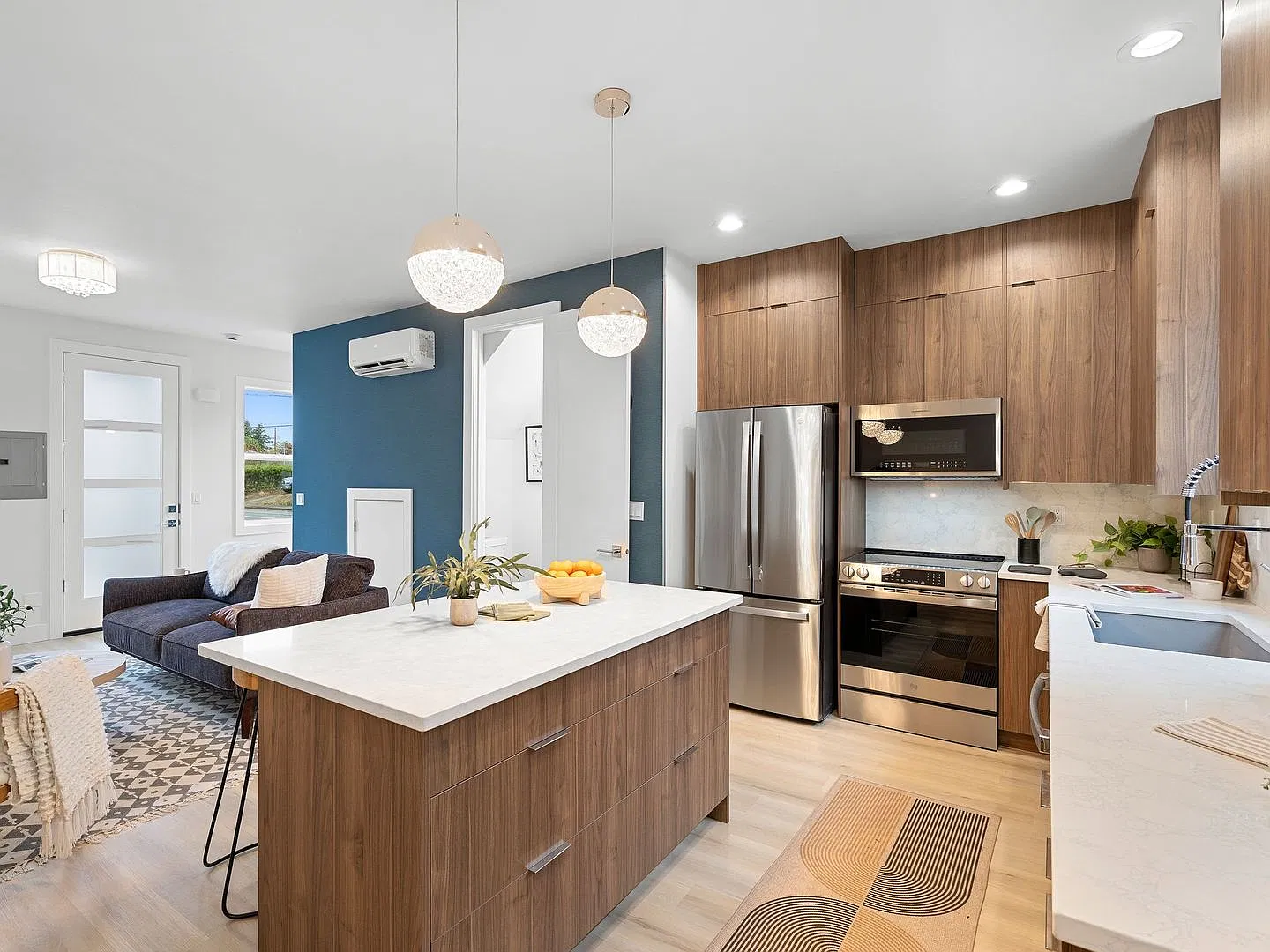 Woodstock 4-plex — Photo 2
