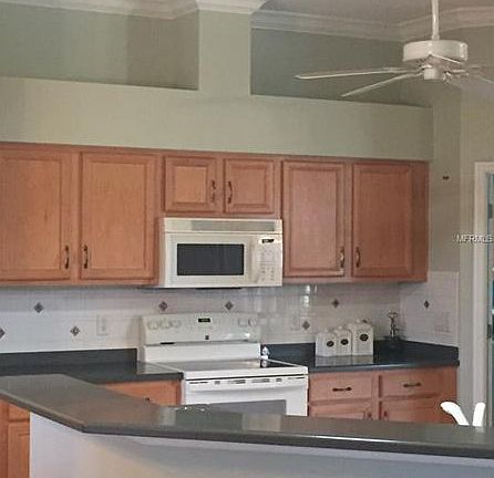 5th image of 24429 Madewood Ave