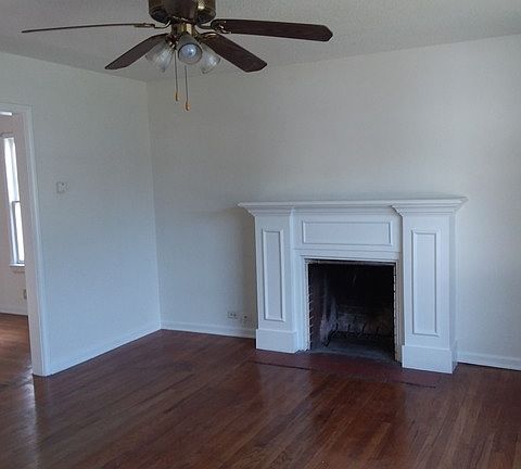 2nd image of 1330 W Malone Ave