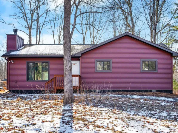 5207 Ponderosa Ln, East Stroudsburg, PA 18302
