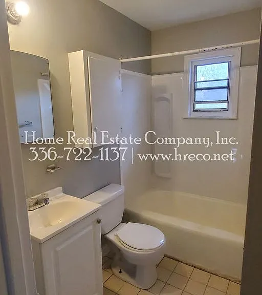 1609 W Northwest Blvd — Photo 10