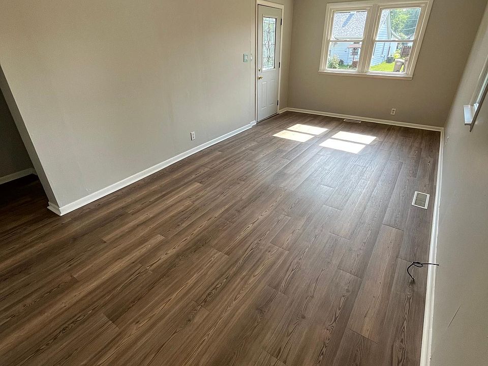 62 N Gladstone Ave Columbus IN Zillow